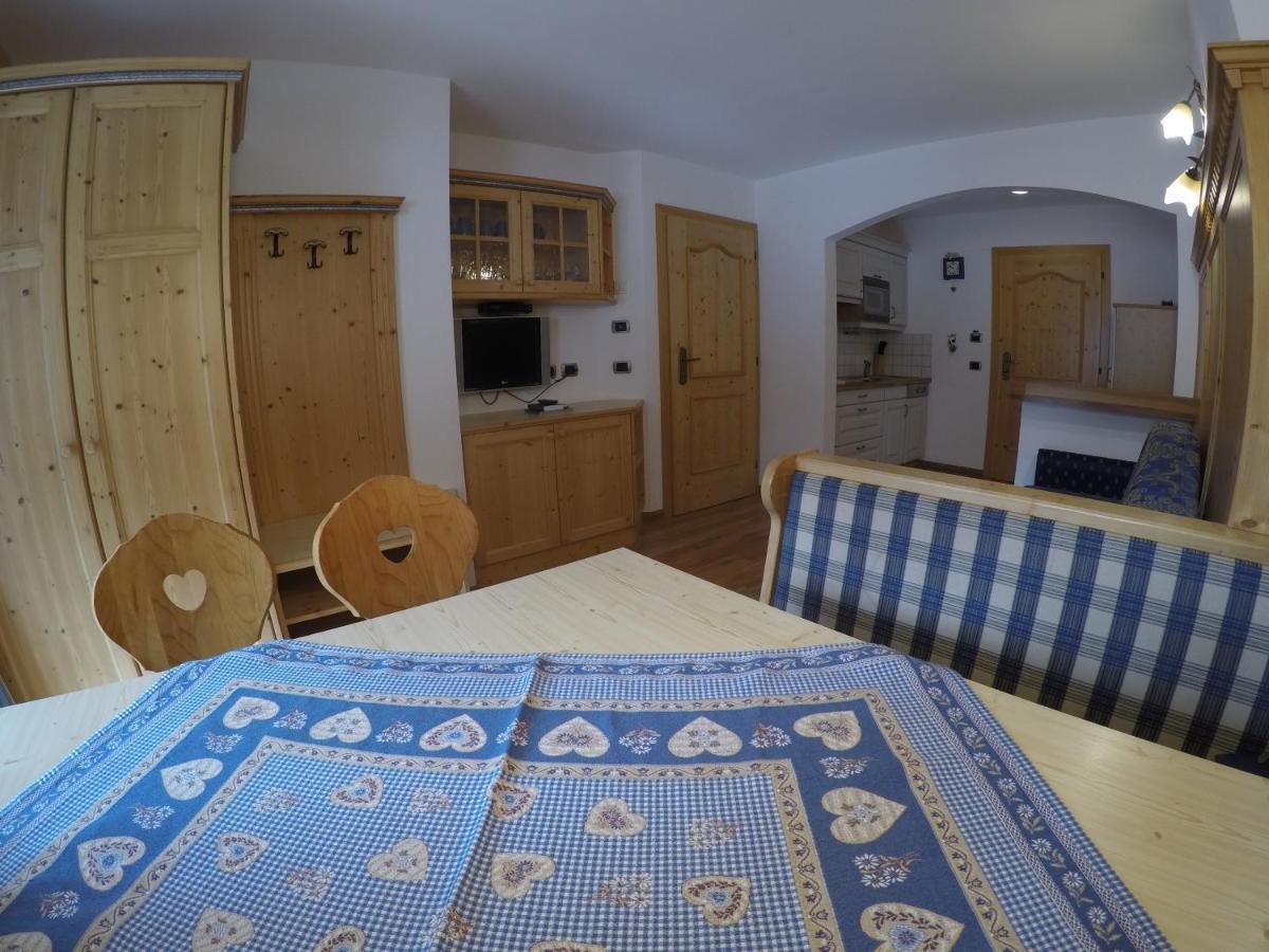 Garni Hotel And Apartments Wildbach Selva di Val Gardena Luaran gambar